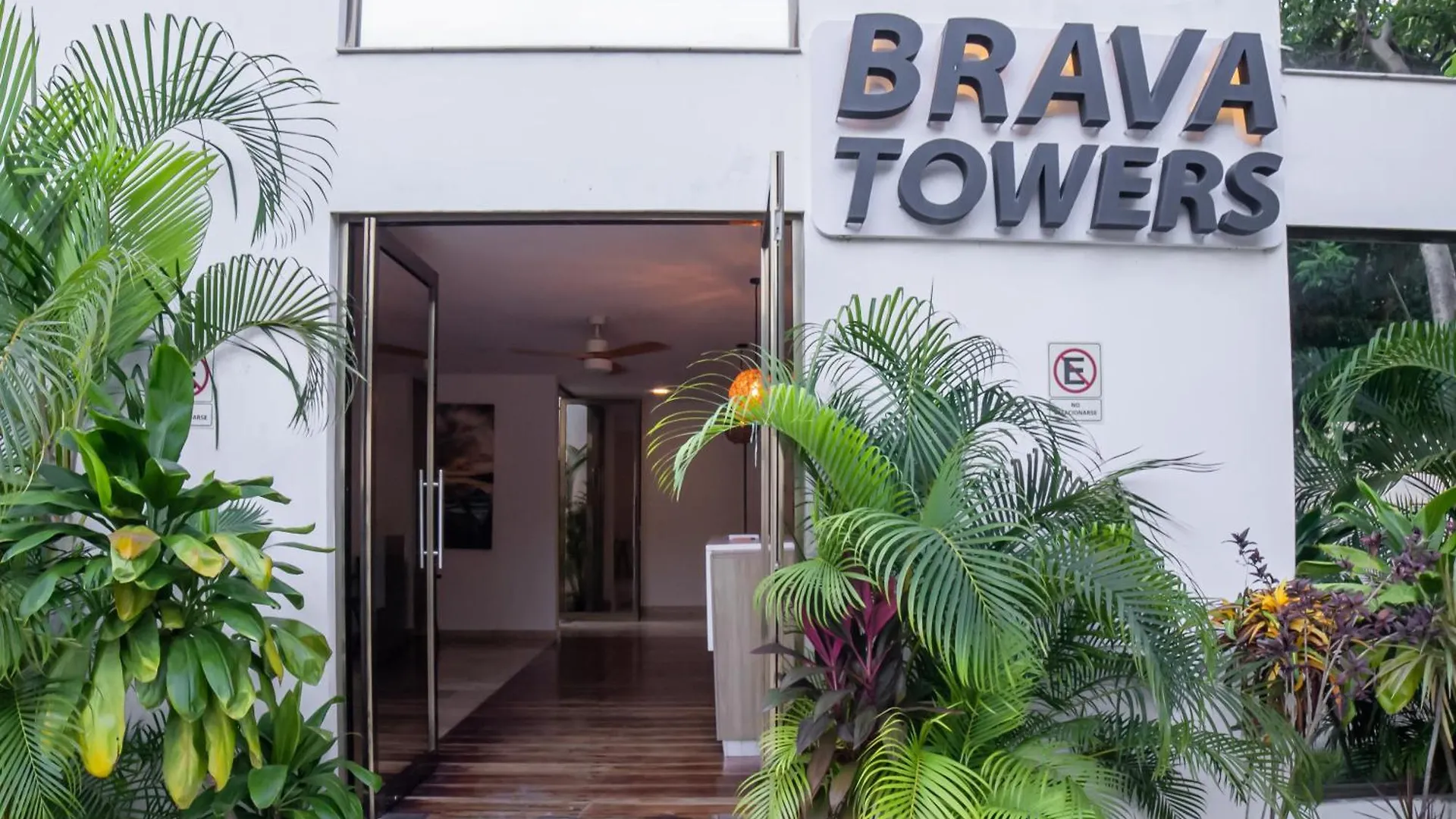 Brava Towers 405 Comfort And Style In Tulum